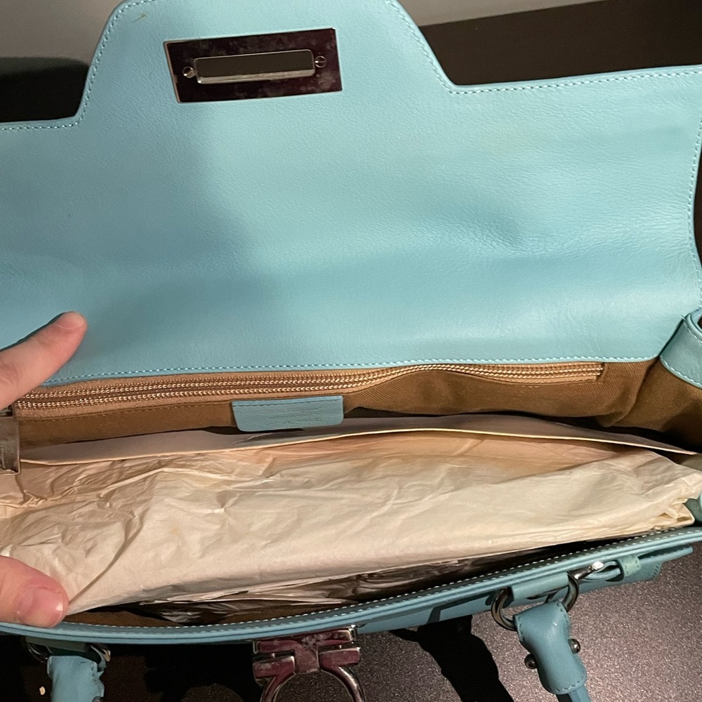 Salvatore Ferragamo Light Blue Shoulder Bag - Picture 6 of 8